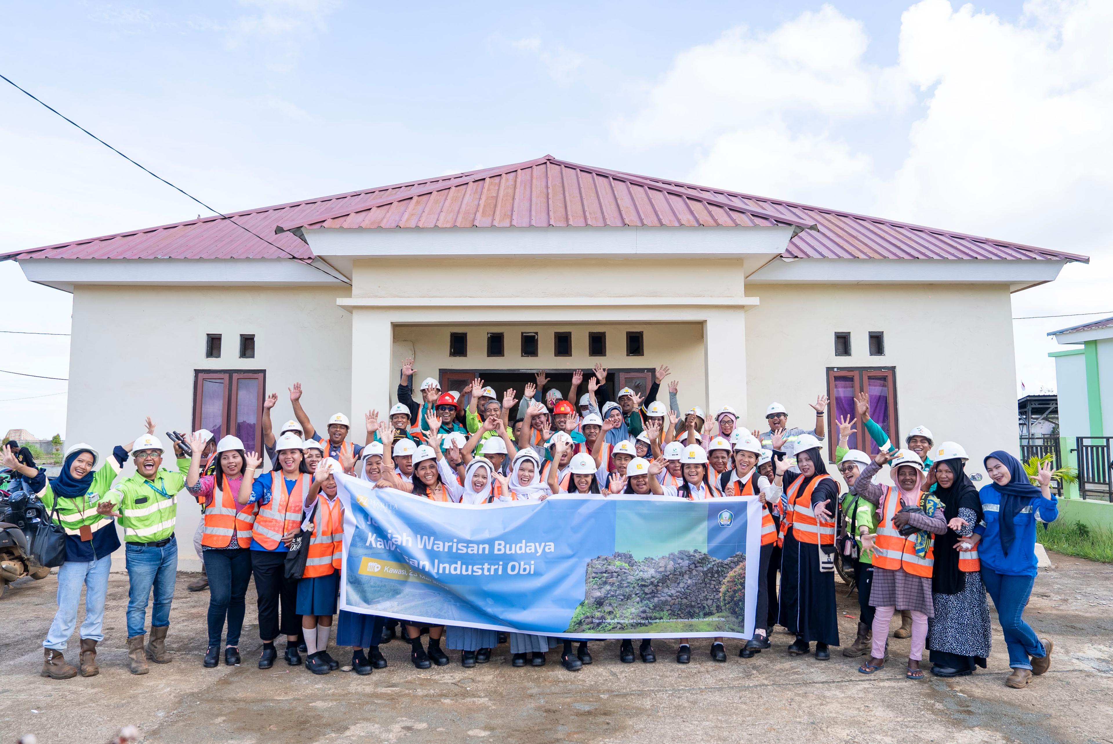 Merawat Warisan Budaya: Harmoni Sejarah dan Kemajuan Industri di Pulau Obi