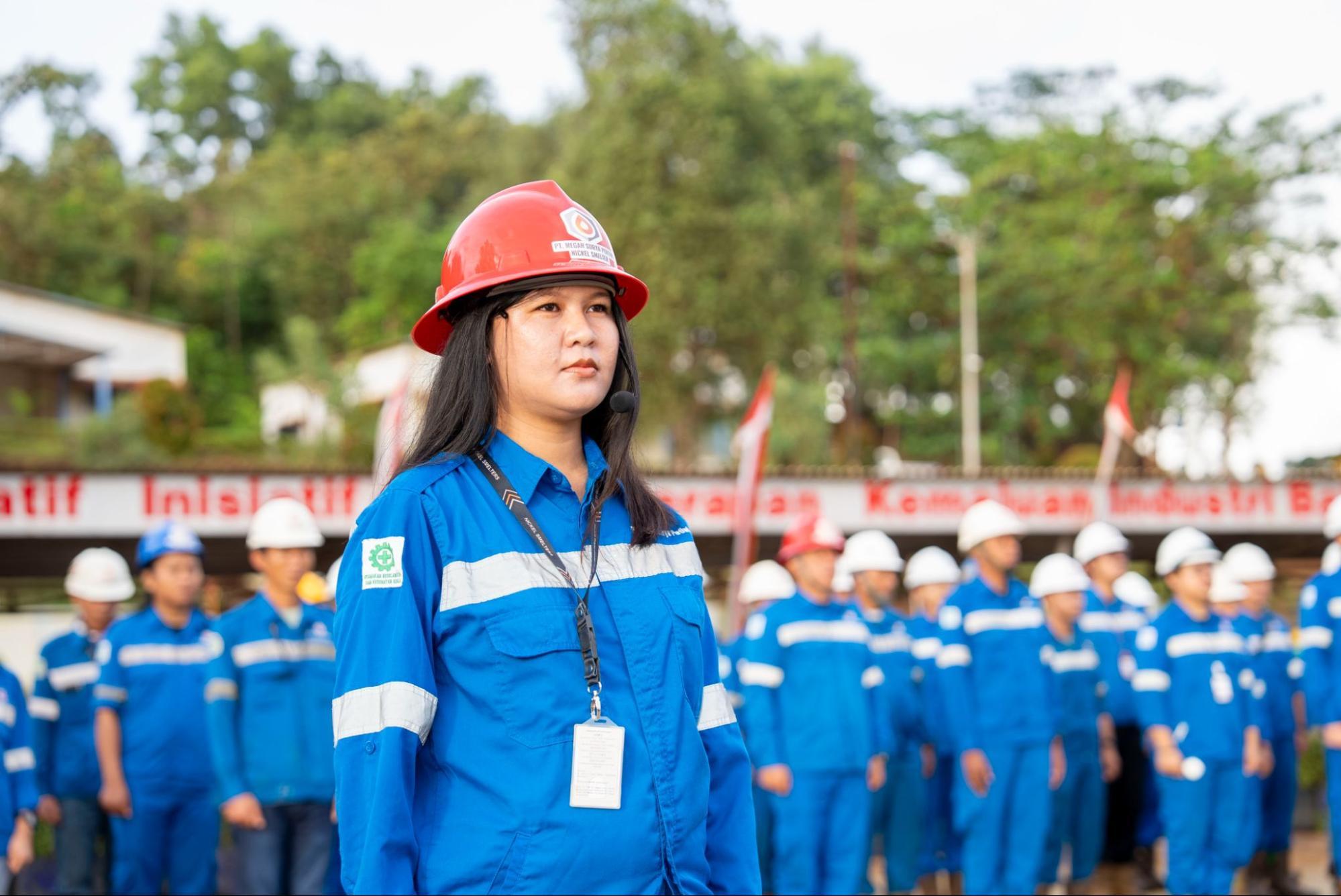 Dari Pengelolaan LB3 ke Lapangan Upacara: Peran Ummu Iqrima dalam Kepemimpinan Operasional