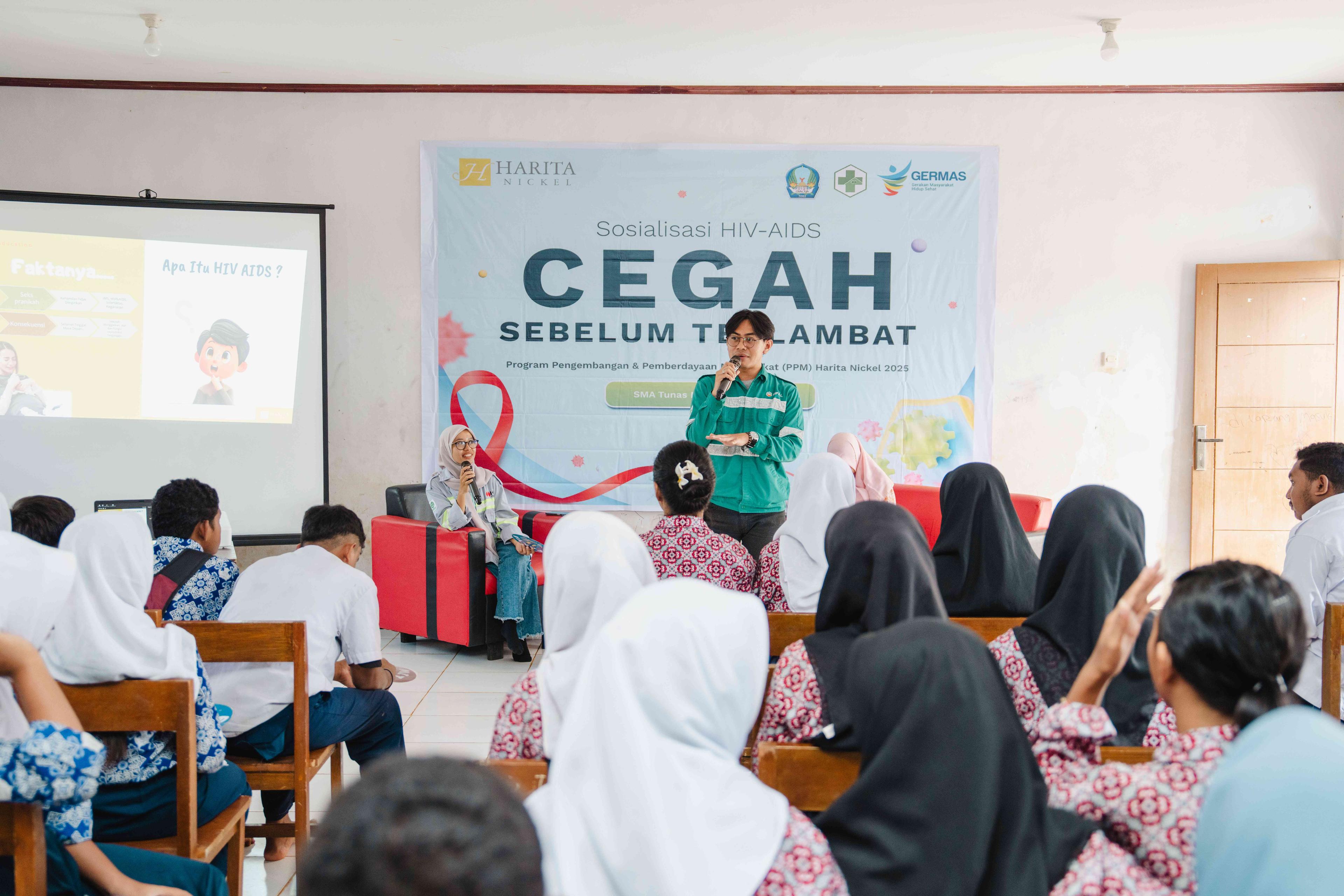 Cegah HIV/AIDS Sejak Dini, Harita Nickel Edukasi Ratusan Pelajar Obi