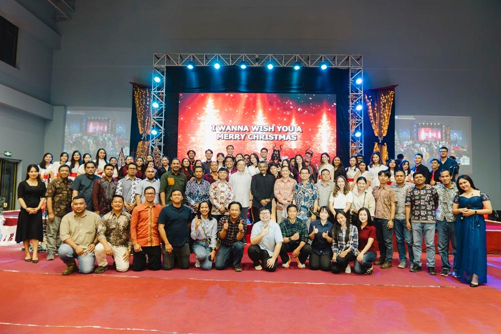 Sukacita Pra-Natal: Harmoni dan Kebersamaan Insan Harita Nickel di Pulau Obi