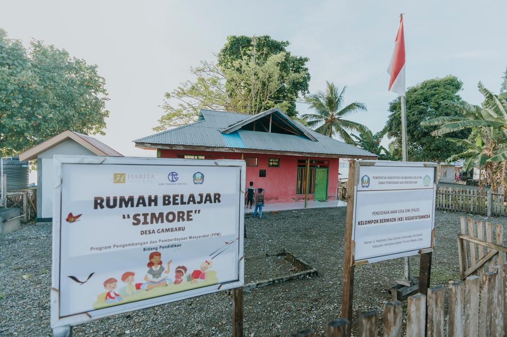 Rumah Belajar Simore: Tumbuhkan Budaya Literasi Anak Obi dengan Cara yang Menyenangkan